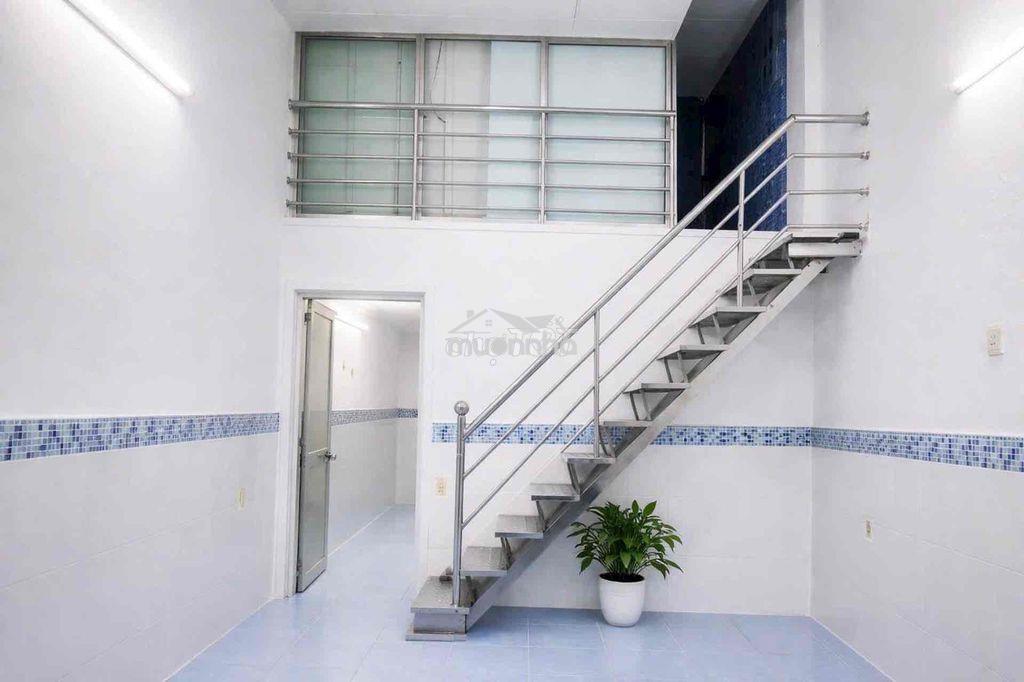 Nhà bán sát hẻm xe hơi gần chợ thủ đức - 2