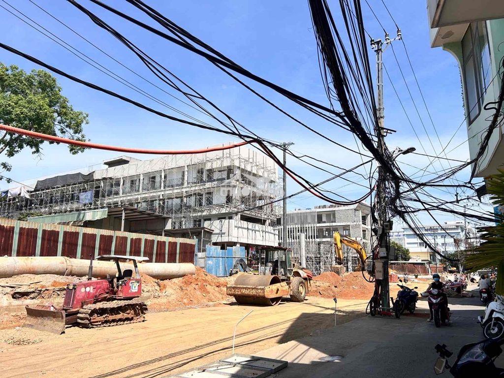 🎯Hướng đông, 70m2, gần trường học giá chỉ 3.65 tỷ lê đình lý. - 2