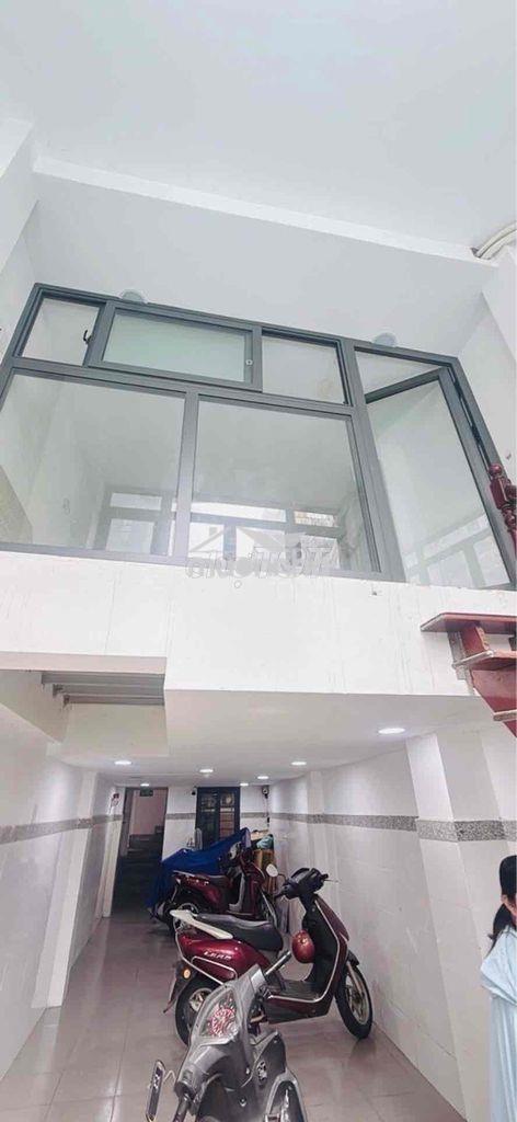 Siêu phẩm chdv khu phan xích long - 11 phòng - dòng tiền 600tr - 8,8t - 3
