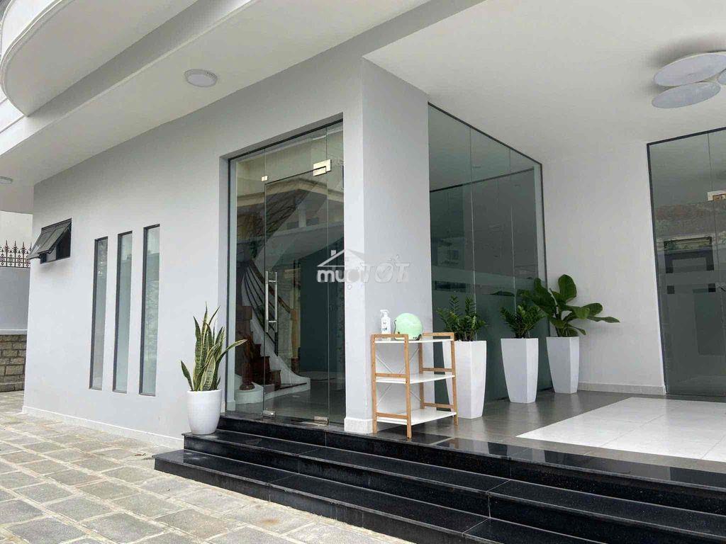 ⭕️ Siêu phẩm! biệt thự làm văn phòng hoặc ở, khu compound chỉ 58,5tr/th - 4