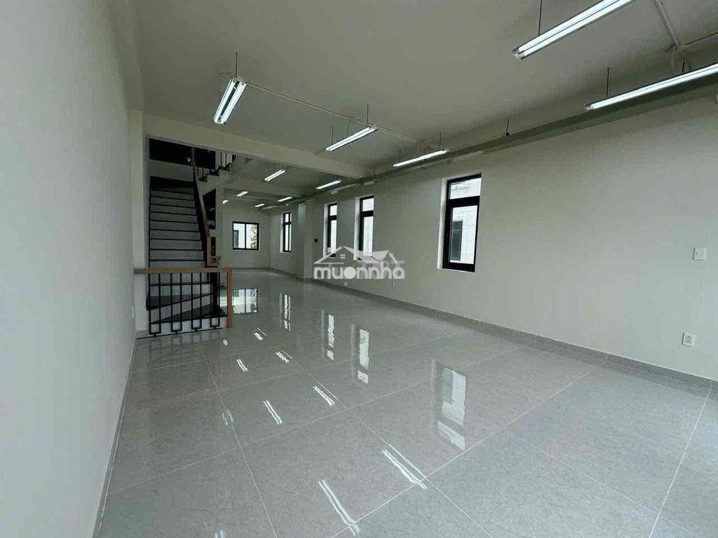 Nhà phố 5 tầng trống suốt mặt tiền kinh doanh lakeview city thang máy - 2