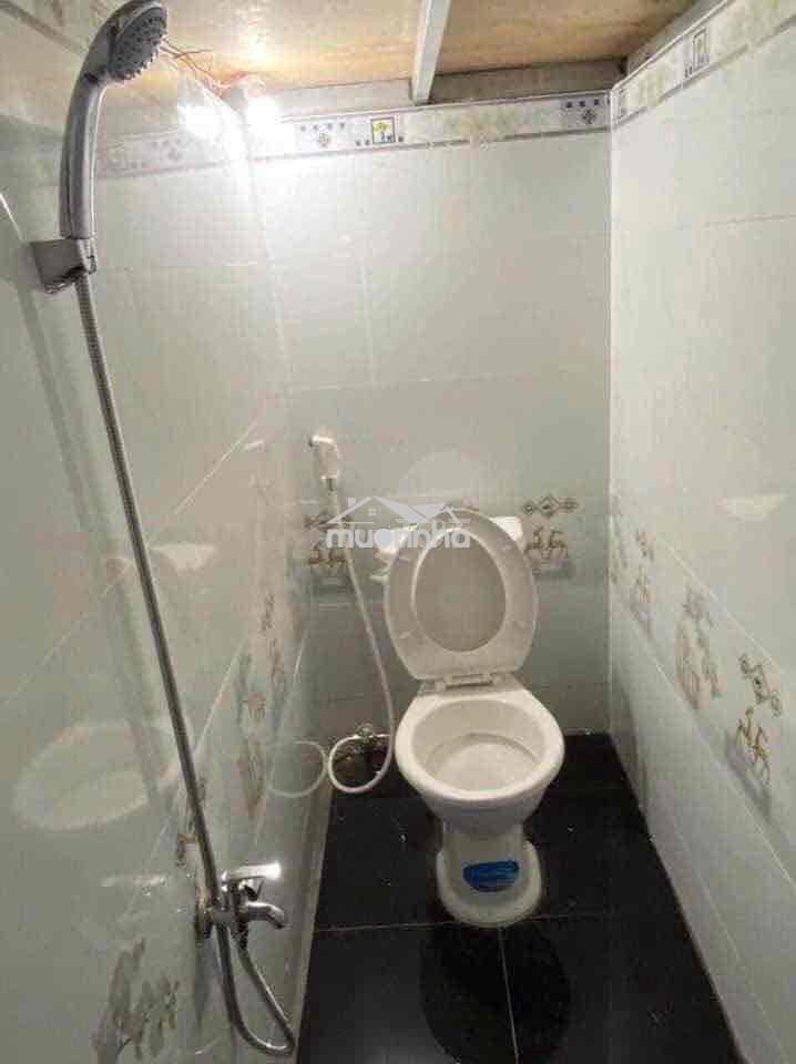Gác cao sổ trời thoáng gần văn lang - iuh - máy lạnh - 2
