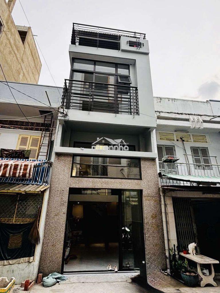 Nhà đẹp - có nội thất máy lạnh - hẻm 6m