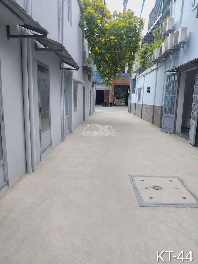 Nhà đẹp cách tân kỳ tân quý 700m – hẻm xe hơi, chỉ 7ty9.
- 3