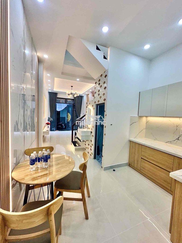 Hiếm ngon nhất p15. hxh tân bình . chỉ 5.2 ỷ 2 tầng . gần 40m2 .3 pn - 2