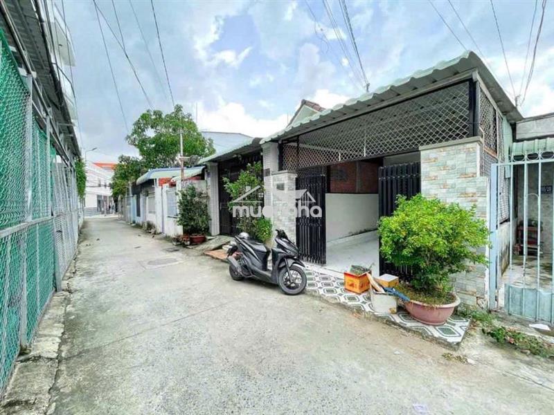 Ra gấp nhà 110,6m2 sổ hồng riêng đường 59 tân phú trung giá 910 triệu