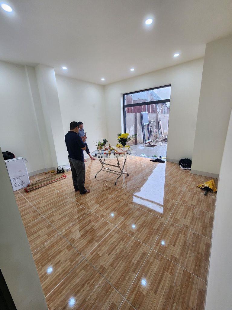 Cho thuê nhà nguyên căn mới  -giá rẻ 6tr/tháng - 2