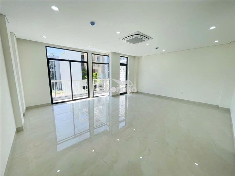 Văn phòng 80m2 đường nguyễn sinh sắc - liên chiểu