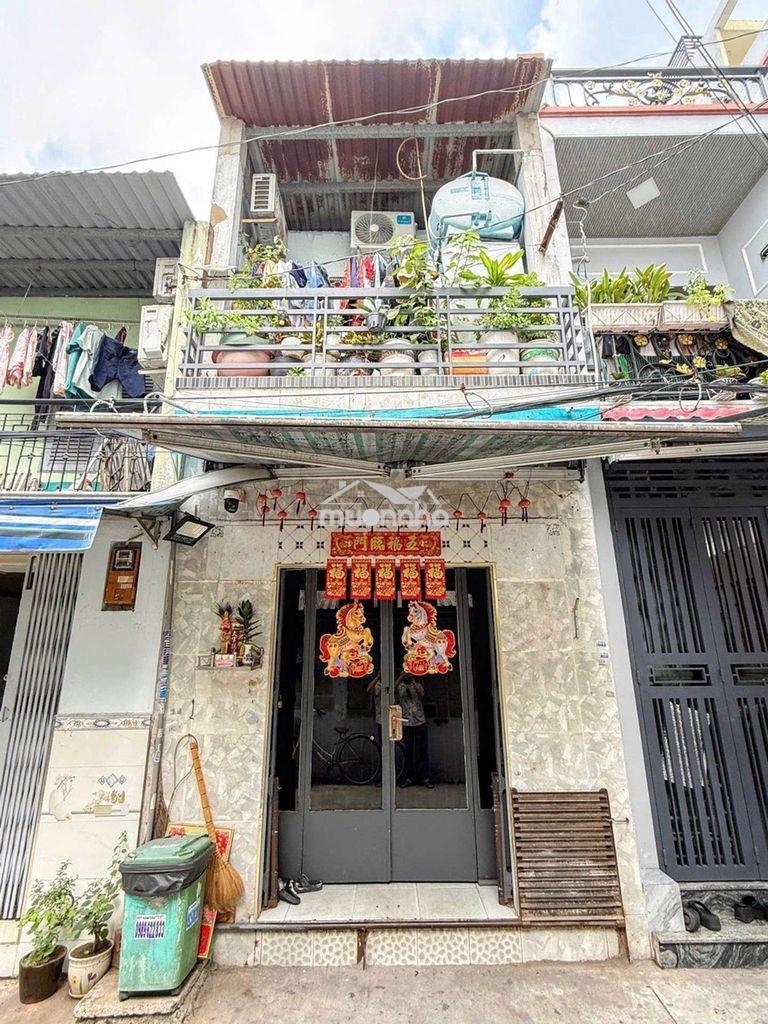 Nhỉnh 2 tỷ nhà bán giáp quận 6 - tên lửa - 30m2 - 3pn - sổ hồng riêng - 2