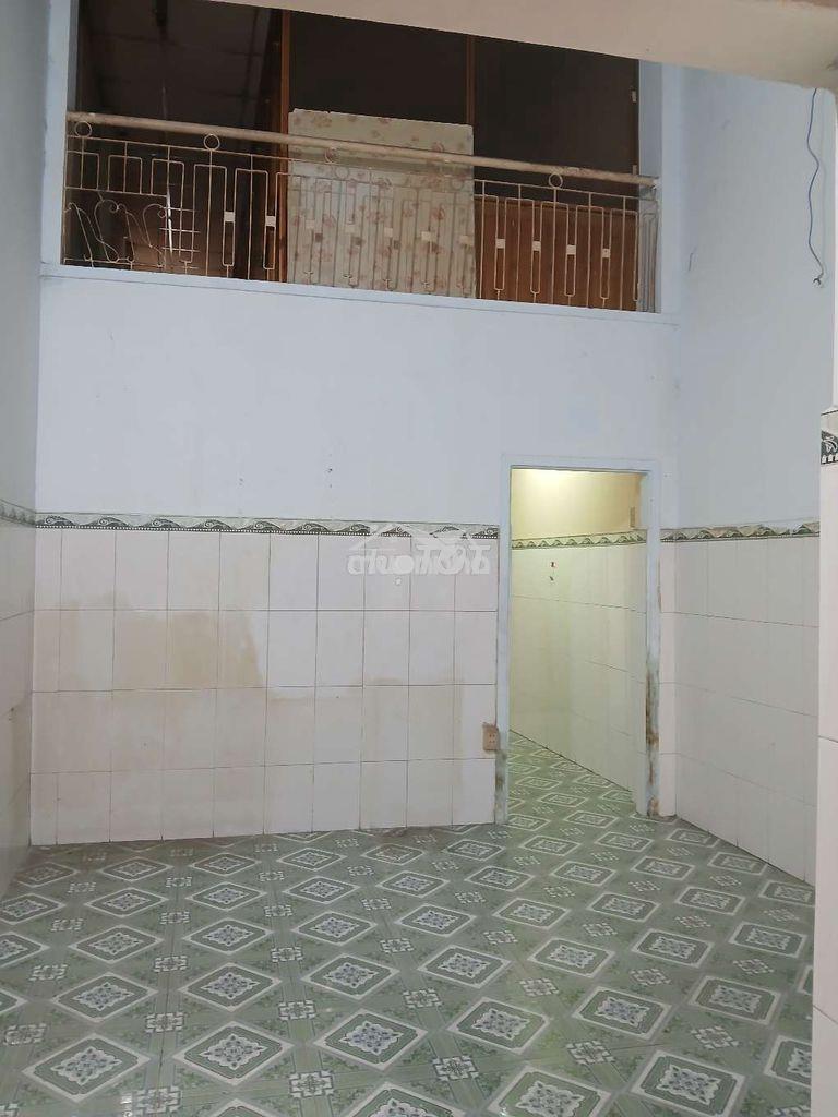 Nhà lửng.3.5m×15m🌹gồm 3 ngủ gần chợ đầu mối