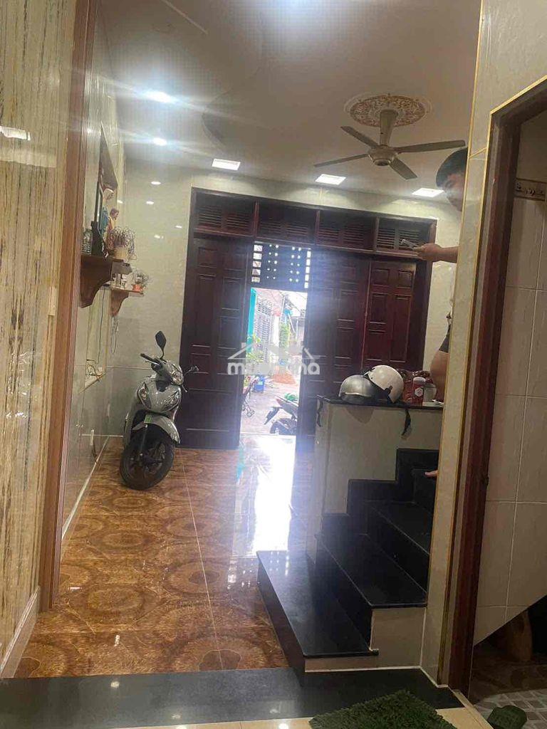 Bán nhà 3 tầng -hxh-đường số 8-linh xuân-thủ đức