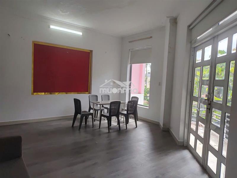 Cho thuê tầng trệt 17m2 