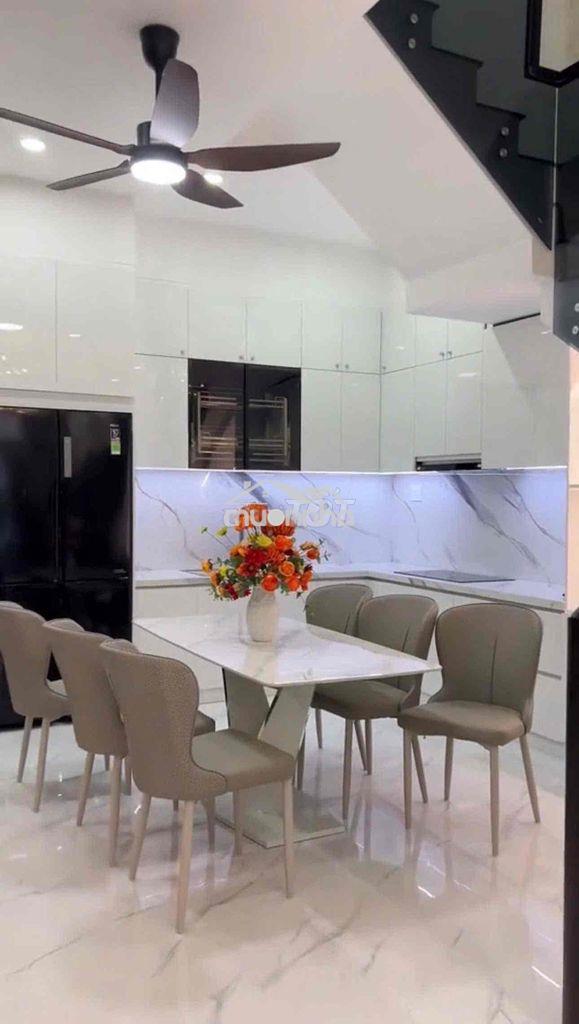 Kẹt tiền cần bán gấp nhà gần bến xe quận 8 - 3
