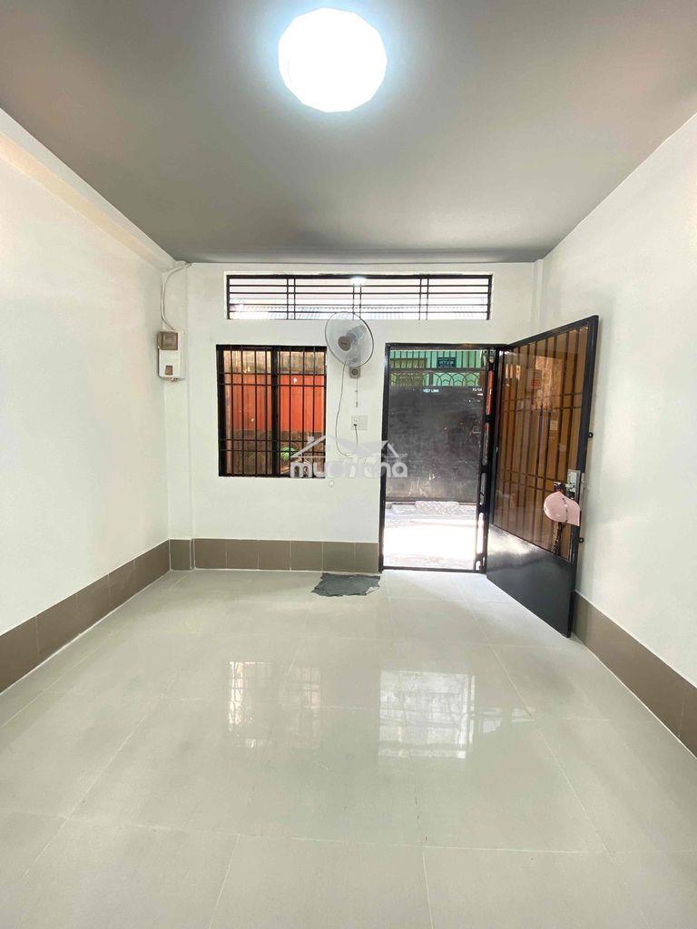 Nhà mới ngay ty q5, 3 tầng, 2pn, dt 3,5 x7m, hẻm 3m, sổ riêng hc đủ - 2