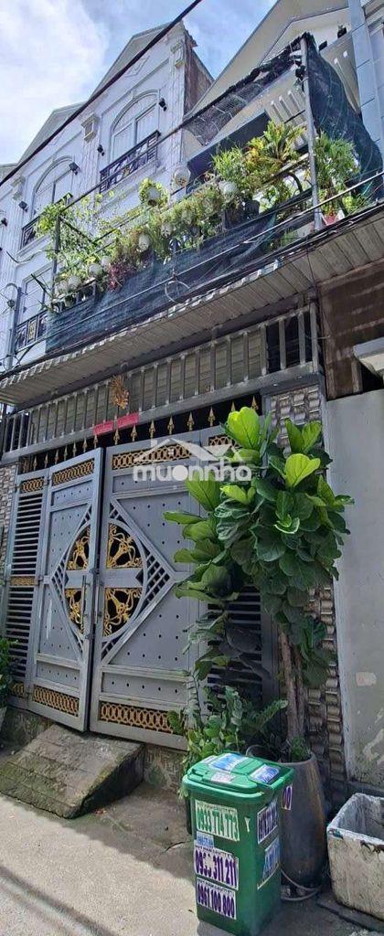 Nhà  c-t  4,5×17m .đúc 3 lầu. bình thành bình hưng hòa b.bình tân