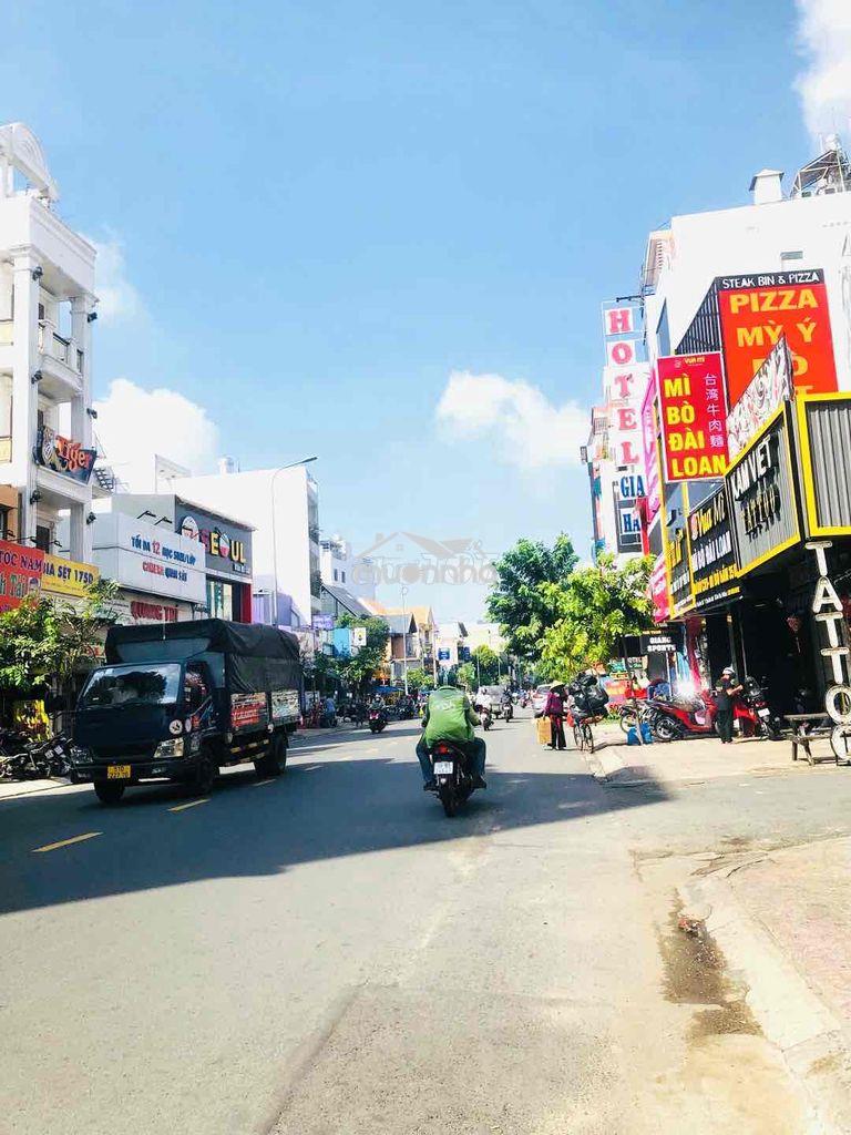 ✅Hạ giá 1 tỷ - bán nhà mtkd đường độc lập, dt 4mx17.8m, giá 12.5 tỷ - 2