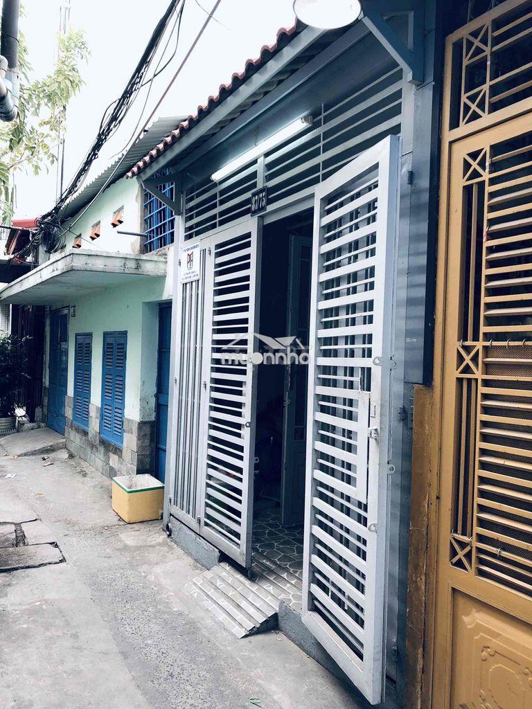 Nhà 3x11 giáp quận 1 cho thuê nhanh!