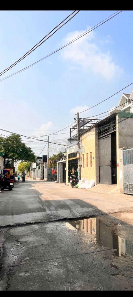 Nhà hẻm thông 8m liên khu 4-5 ngang 4 x 25m