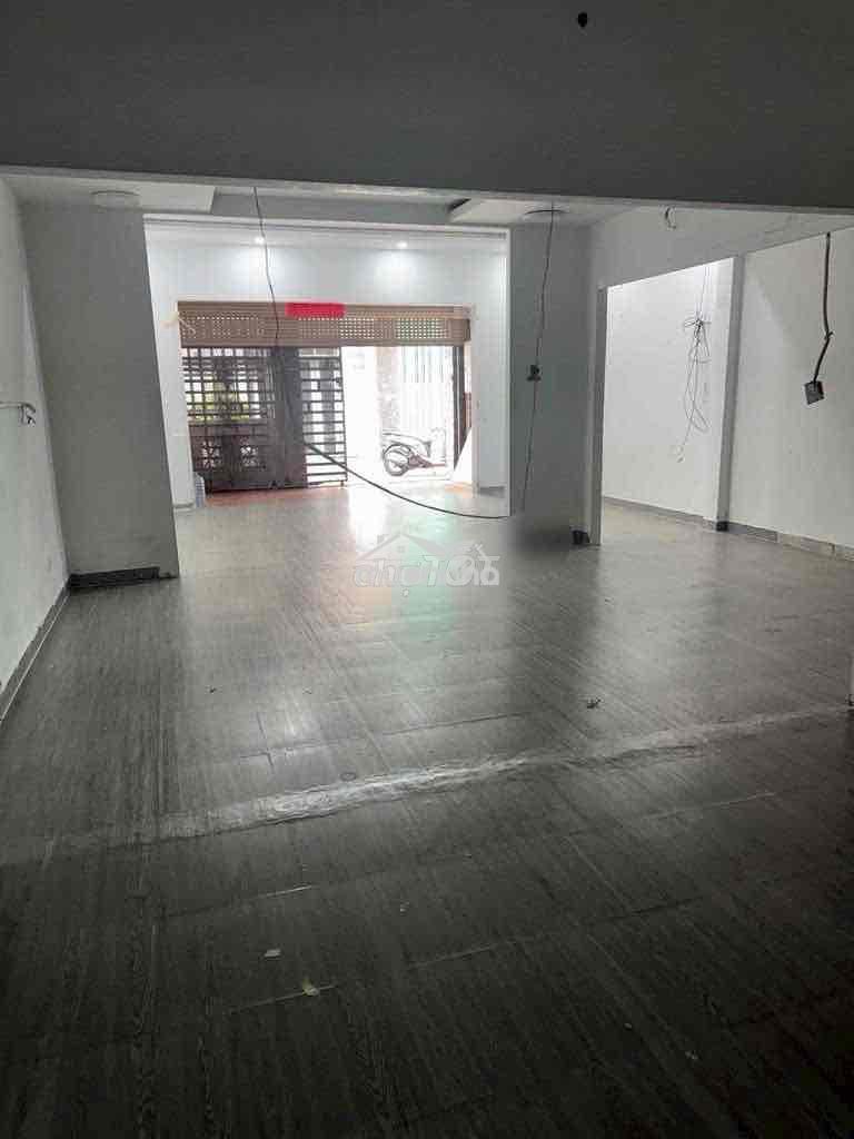 Cho thuê kho xưởng đường xe tải gò dầu, tân phú
