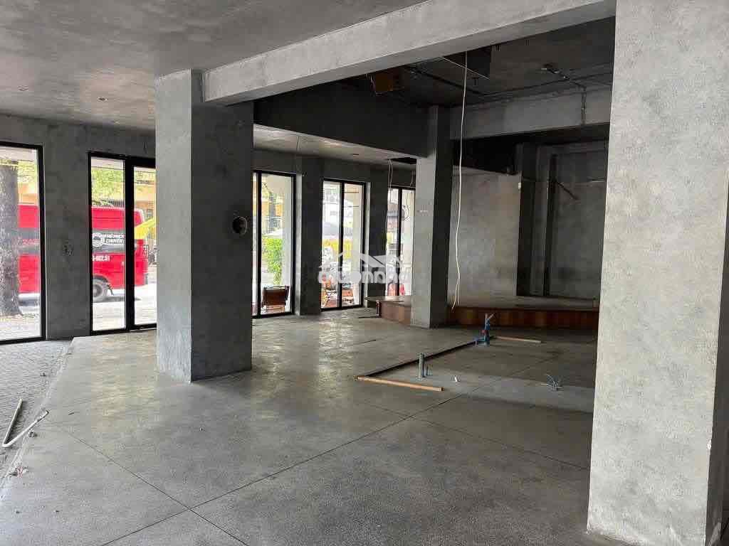 Cho thuê mặt bằng góc 2 mặt tiền lý chính thắng – bà huyện thanh quan, - 2