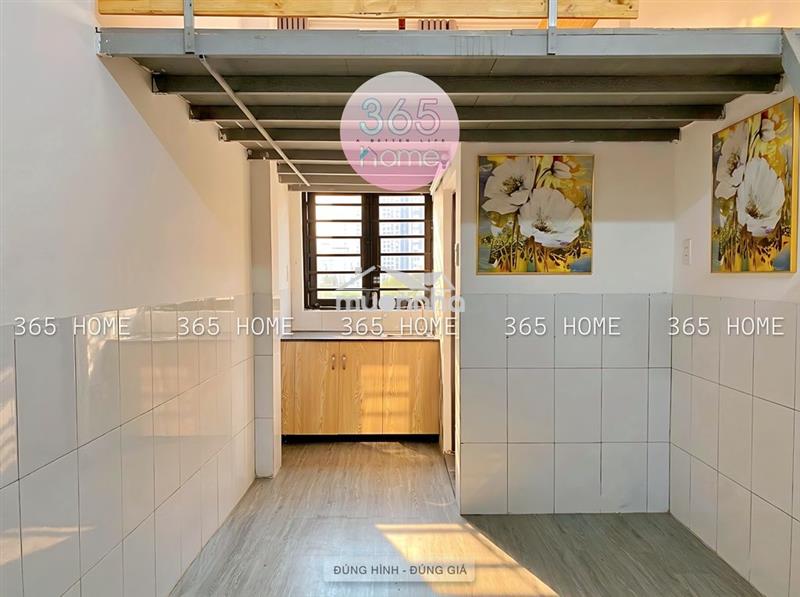 Phòng gác c.sổ thoáng + máy lạnh, thang máy