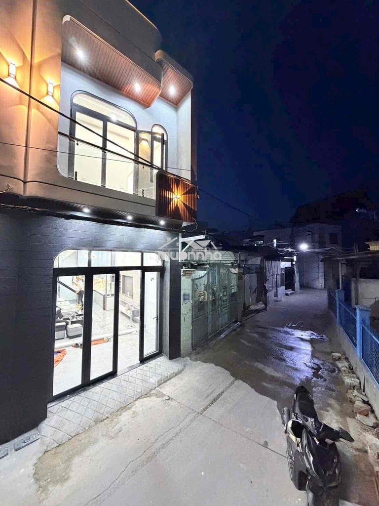 Bán nhà p. tân phong kinh doanh. gần chợ phúc hải