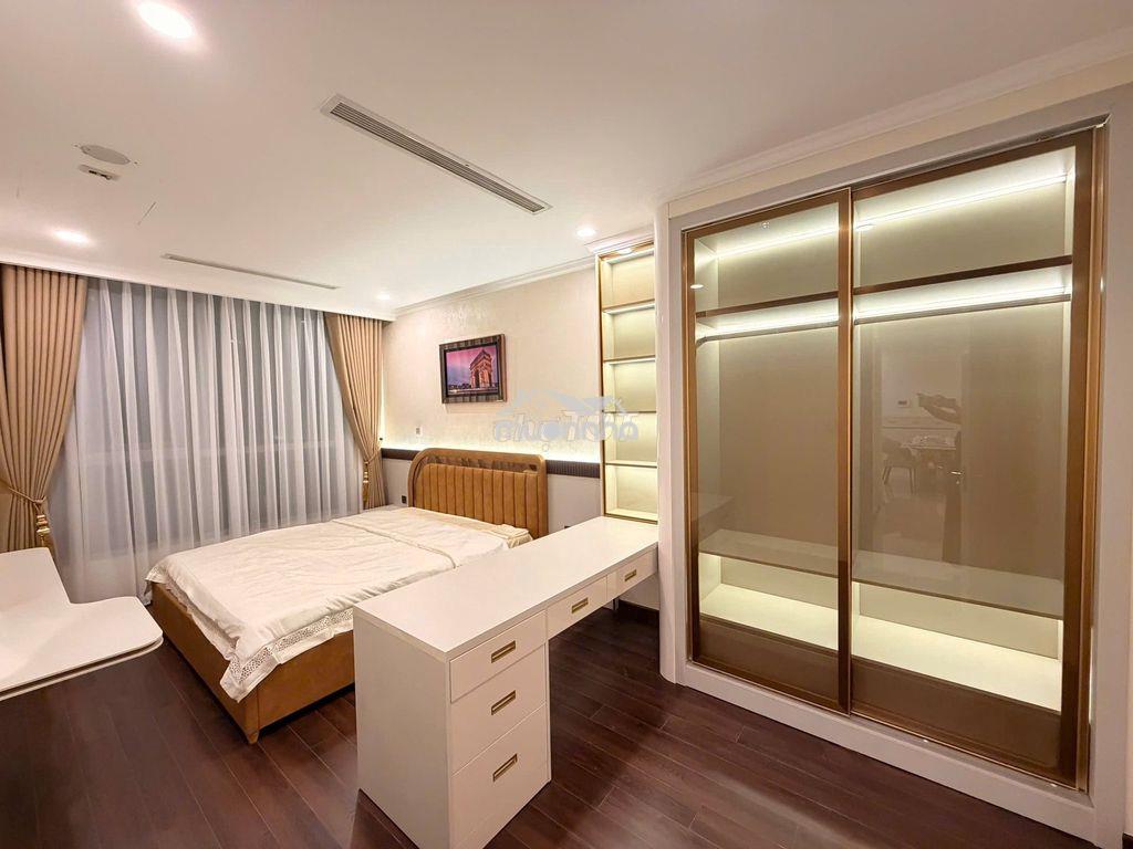 Cho thuê căn 2pn 85m2, đông nam, full nội thất, toà park, giá chỉ 23tr - 4
