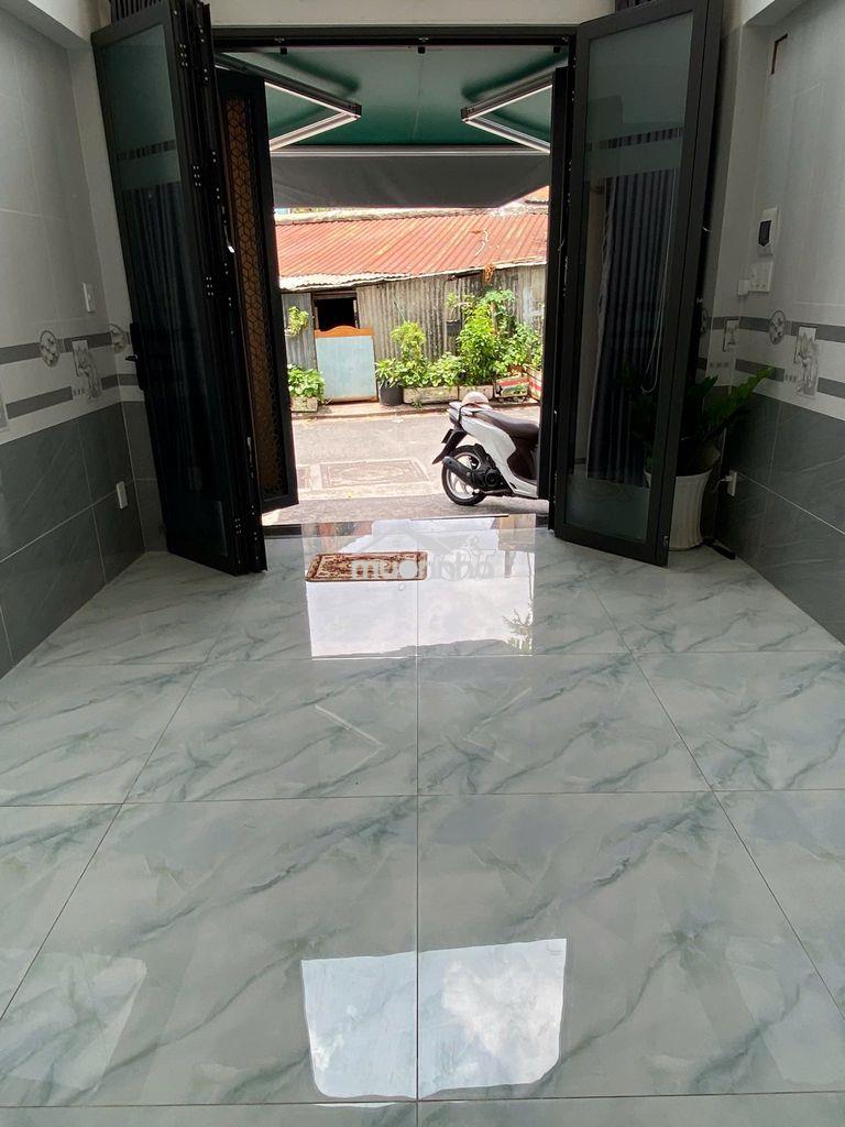 Cho thuê kiot đẹp 25,5m² – hẻm rộng 8m – kinh doanh tự do