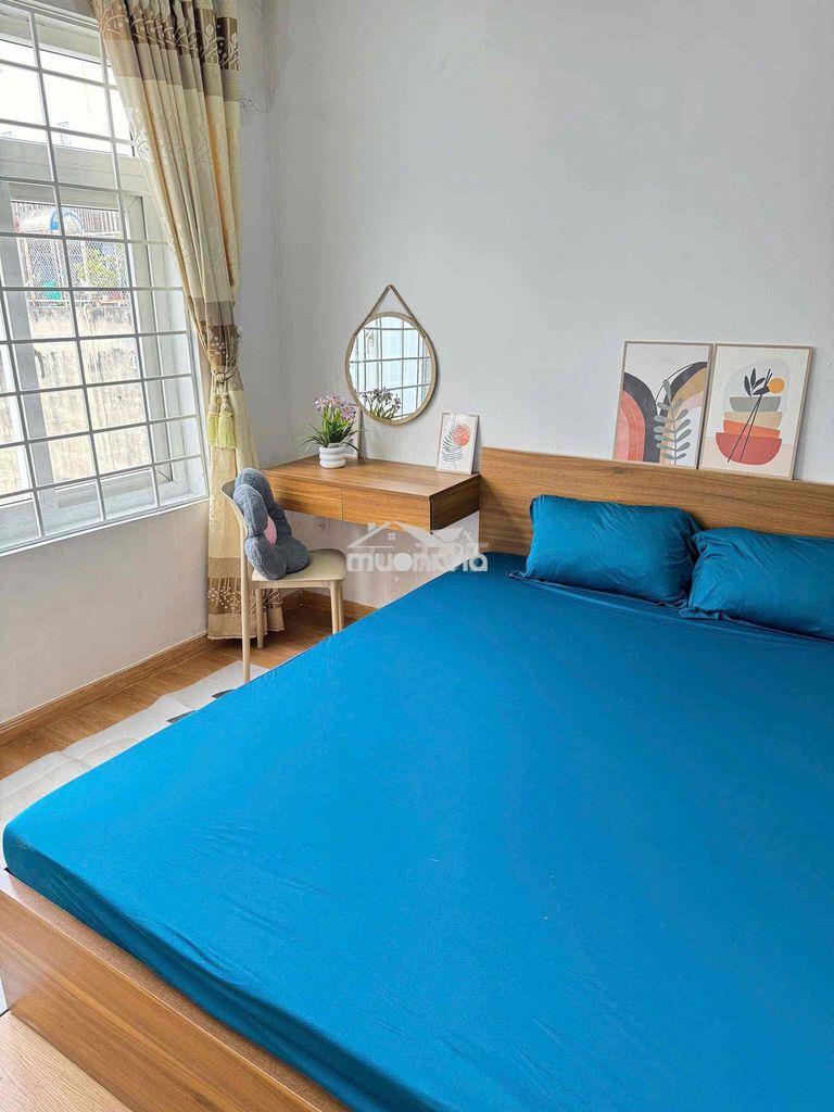 Căn hộ 1 phòng ngủ rộng 40m2_cửa sổ trời thoáng_ngay bason quận 1
