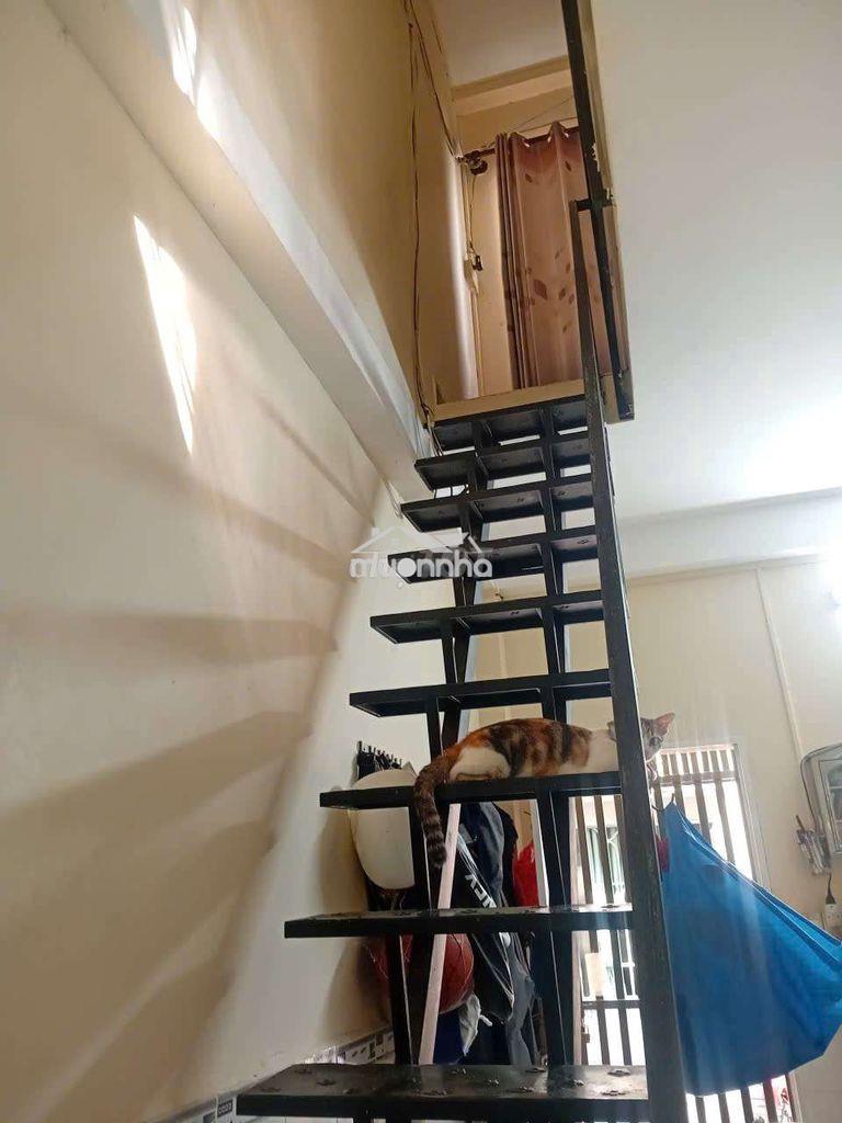 3,85 tỷ - nhà trống, sổ riêng -  nhận ở nhay -  2 pn - 35m2 - - 2