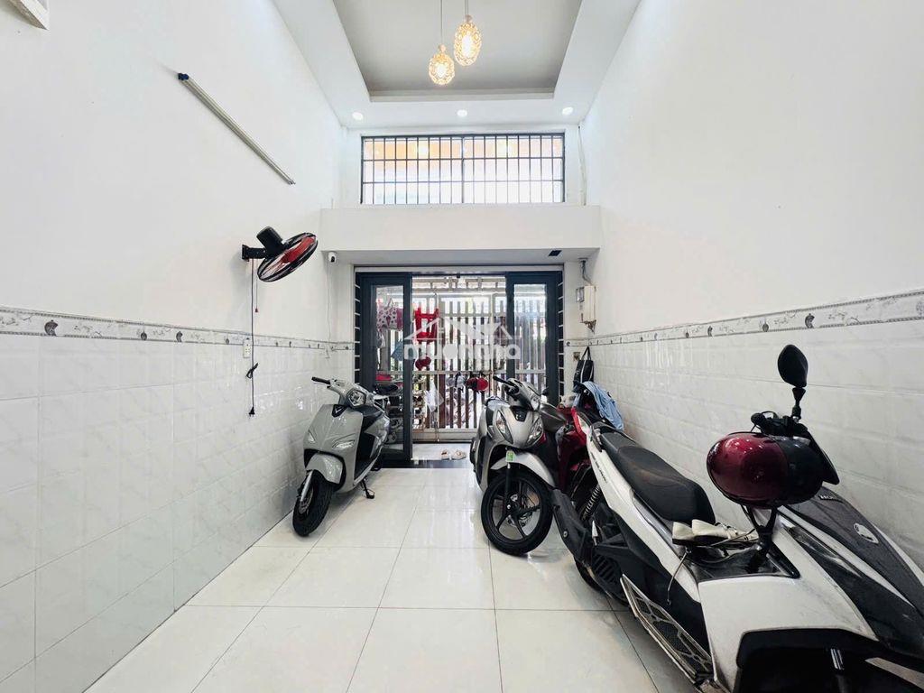 Mt hẻm kd 8m lạc long quân q11 - 39m2 4 tầng chỉ hơn 7 tỷ tl - 2