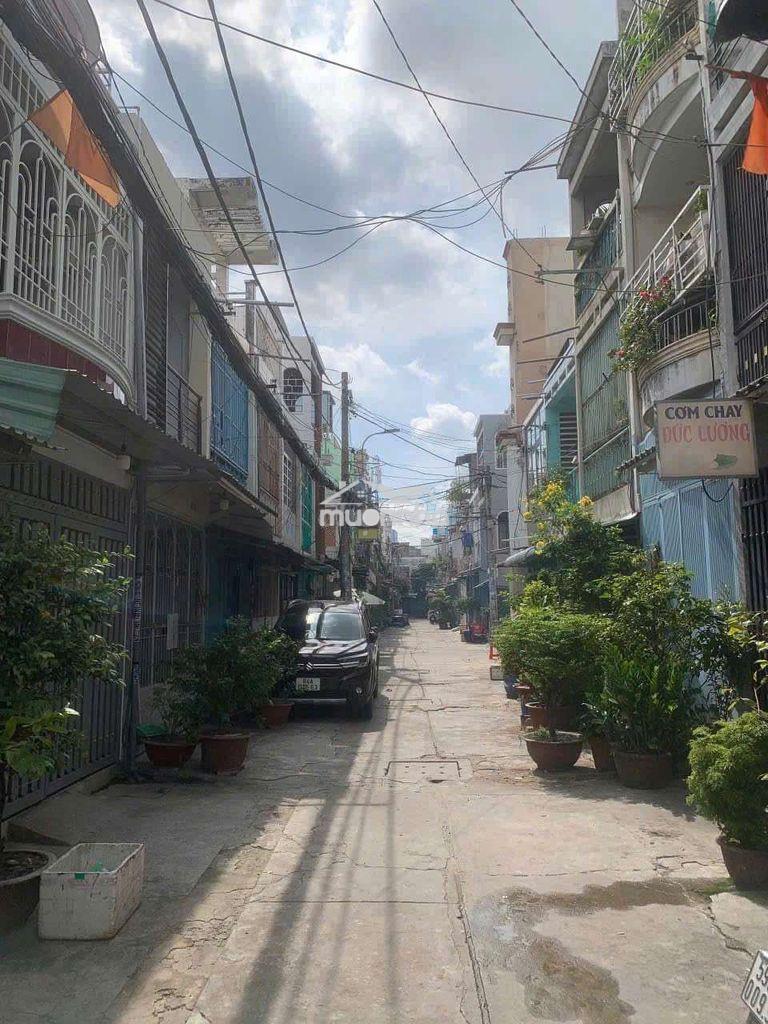 HẺM 5M LẠC LONG QUÂN