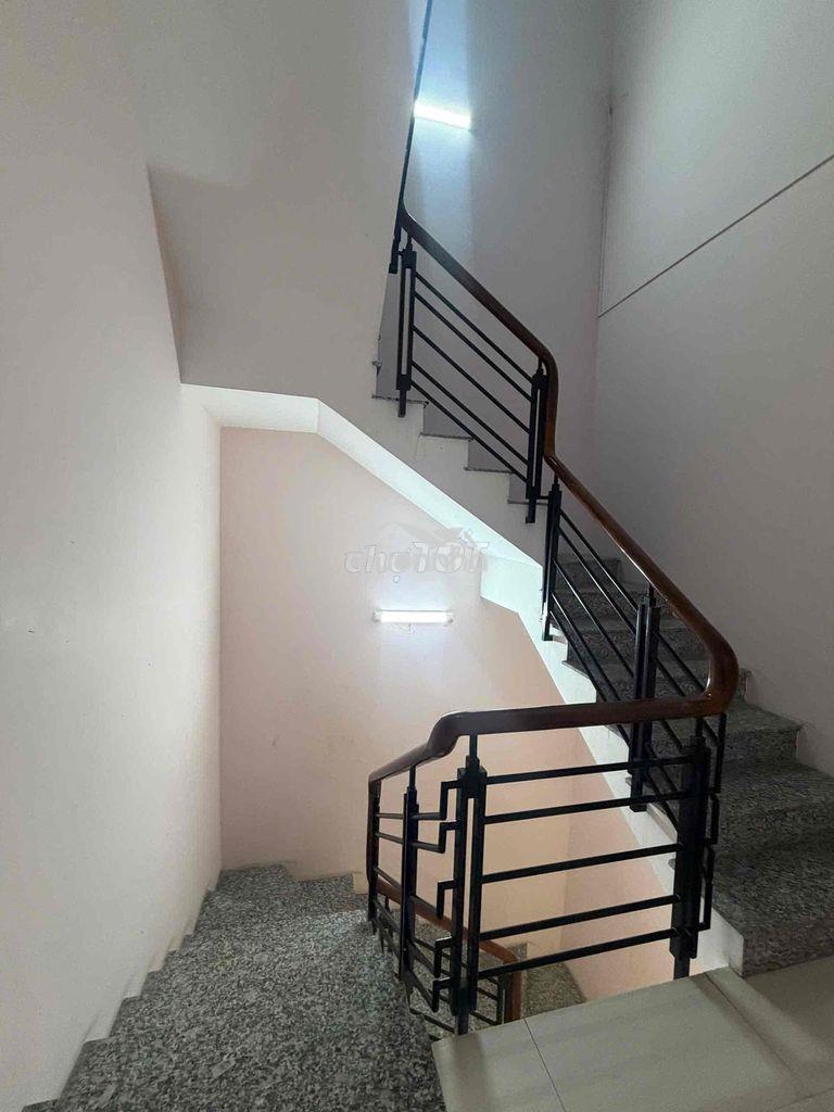 🏢  Nguyên căn 3 lầu hẻm xe tải 125 nguyễn văn thương (d1) - võ oanh (d - 4