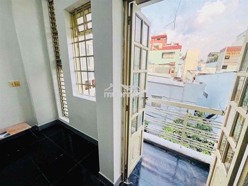 Phòng ban công siêu rộng và thoáng mát đường số 8 p.11 gò vấp