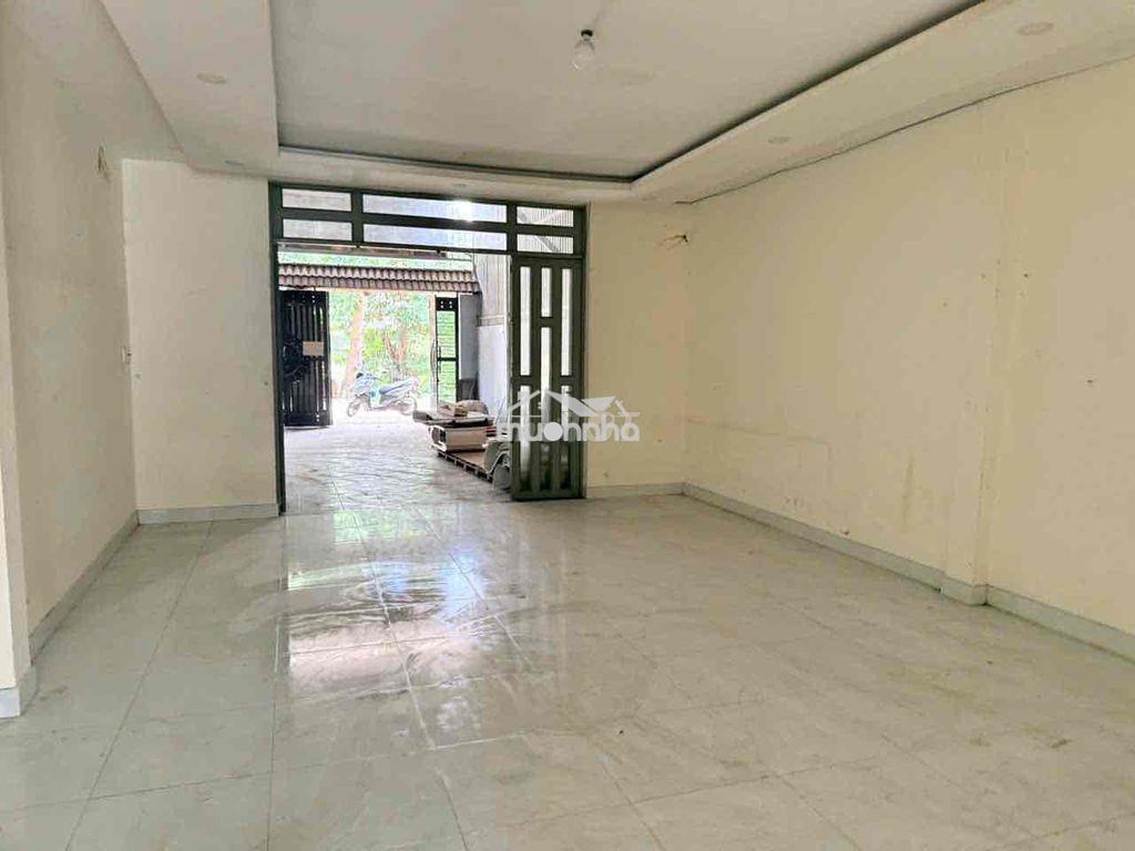 Cho thuê nha tx 43 q12 dt 162m gia 8tr/th - 2