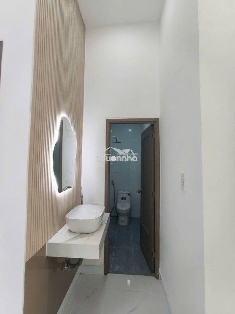 Lô góc - nở hậu 6m - hẻm xe hơi - bà triệu - gần chợ, bệnh viện- 2pn - 4