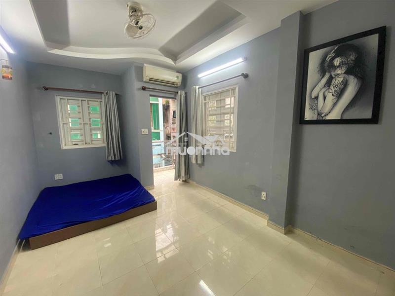 Phòng đầy đủ tiện nghi chợ phạm văn hai