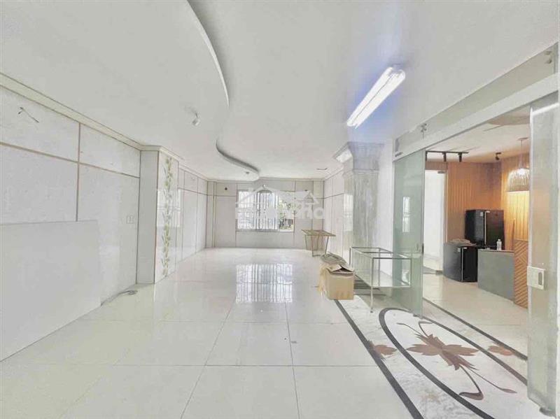 Cho thuê mặt bằng ngay gốc mặt tiền đăng văn sâm