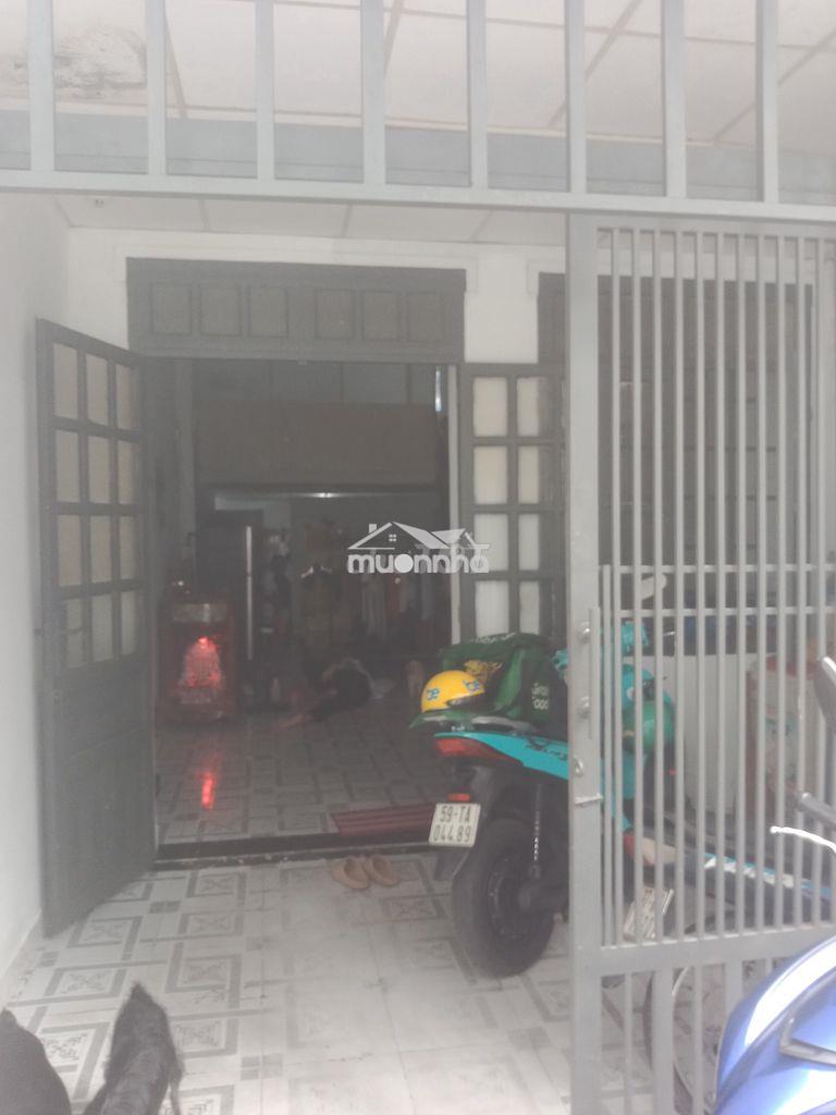 Nhà có việc nên về quê, cần sang lại chỗ thuê