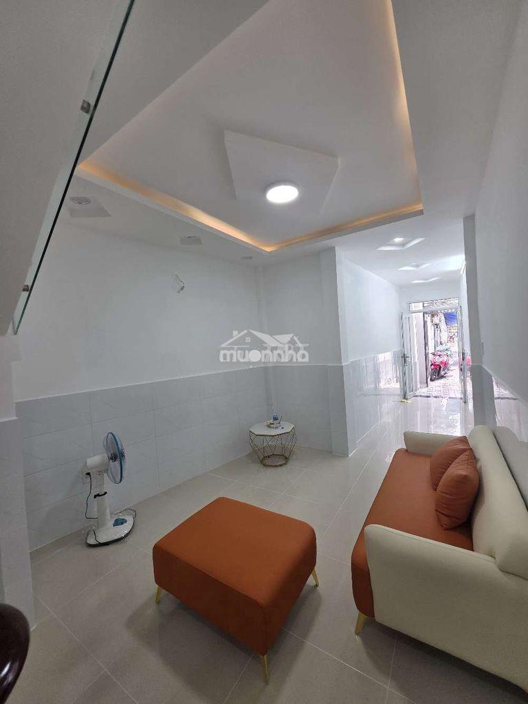 Bán nhà hẻm xe hơi đường trương công định. dt 40m2 - 4
