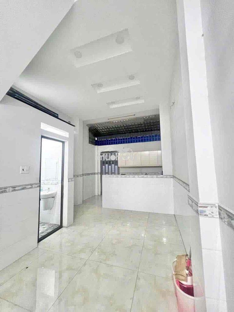 Nhà 4x12m 2lầu (3pn 2wc) hẻm 5m. 1/ mã lò - sát lê văn quới - 3