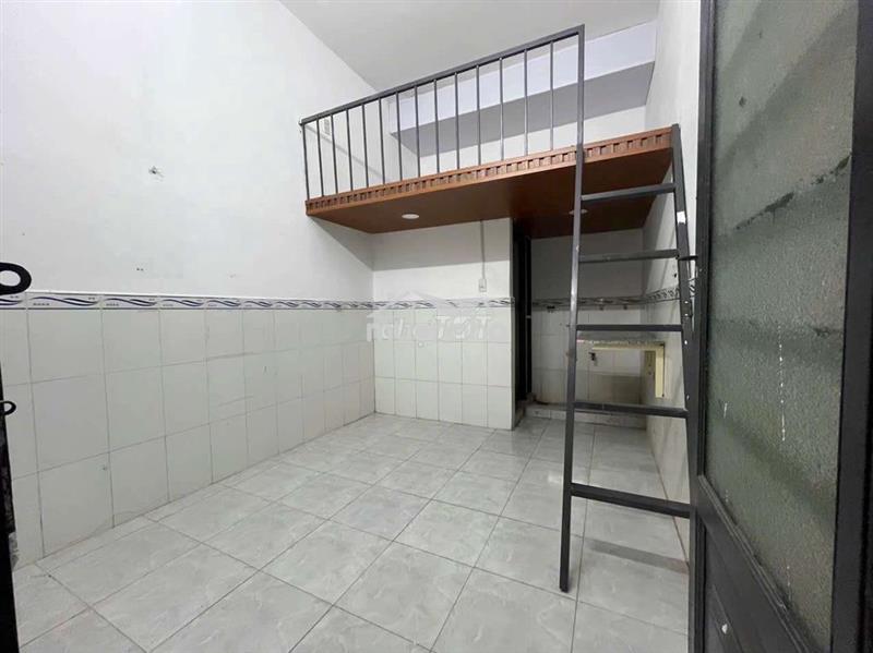 Cho thuê phòng trọ có máy lạnh, khép kín đồ cơ bản