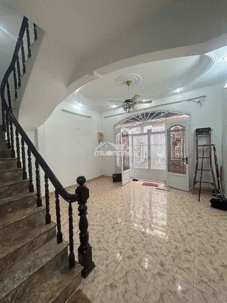 Q.3 chủ giảm mạnh 2,5t nhà 4 tầng chắc chắn.