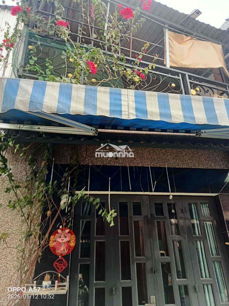Ngay chủ cần bán nhà đang ờ