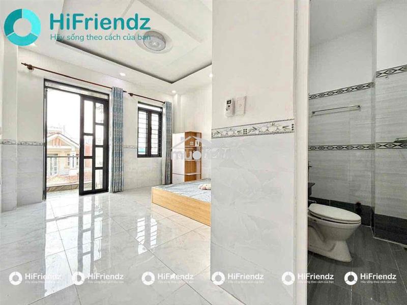Căn hộ bancol full nội thất có thang máy ngay tỉnh lộ 10