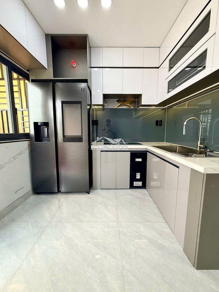 Bán nhà hxh 6m quang trung gò vấp giá tốt 
