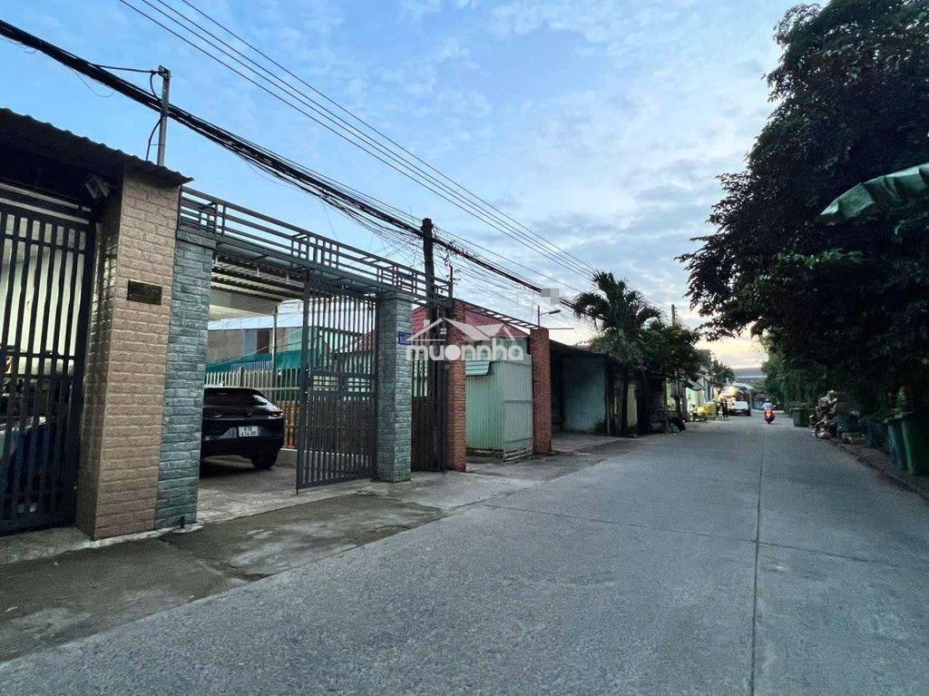 Nhà cấp 4 có 6 phòng trọ 280,4m2 bình chuẩn 07 đưong xe tải full thổ - 3