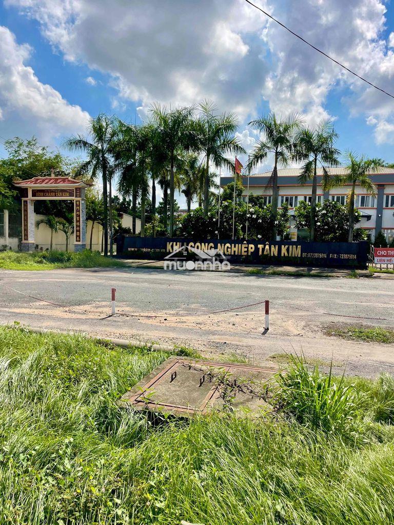 Cho thuê nhà mới dt 7x22  có 2 phòng và sân trước rộng rãi gần khu côn - 3