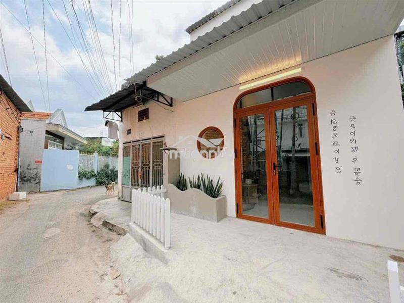 Căn nhà mini giữa lòng thành phố thủ dầu một - có dòng tiền sẵn