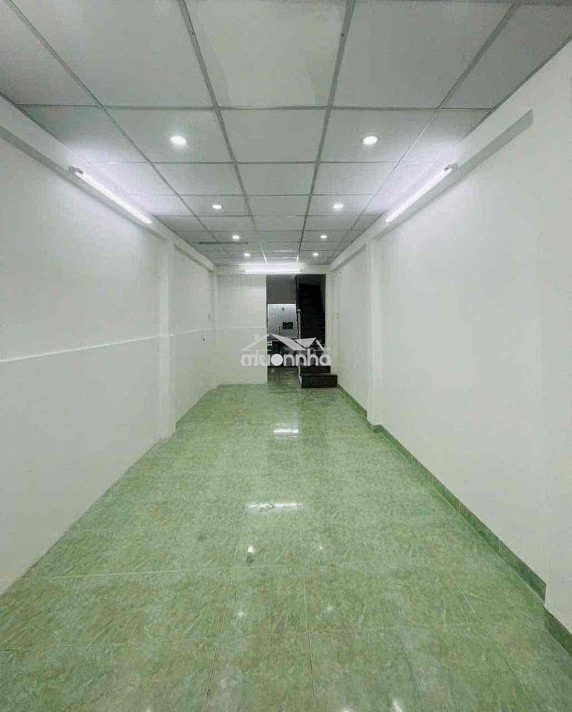 Nhà vị trí đẹp kd shop, sát mặt tiền, 1 trệt 1 lầu ok - 2